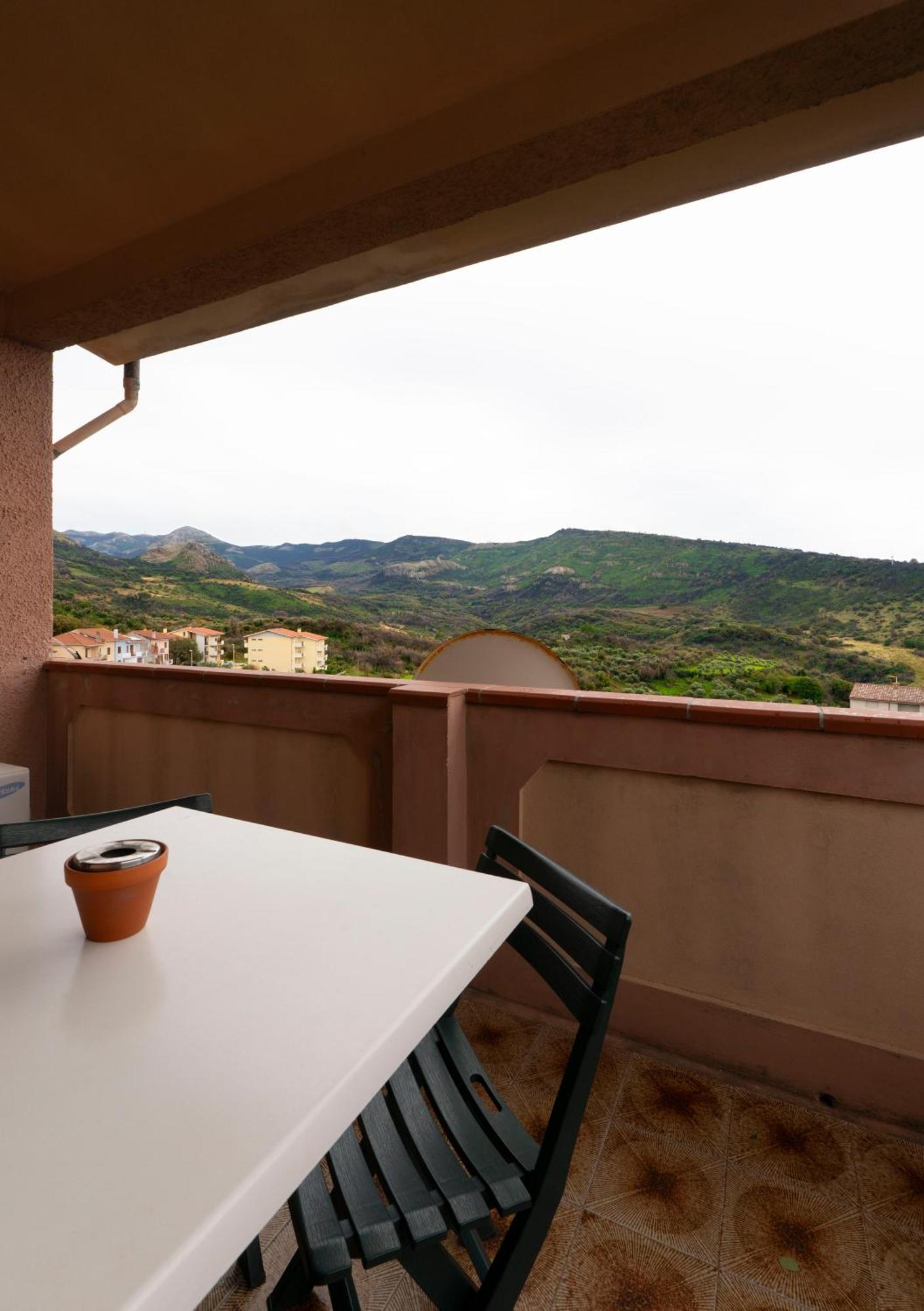 House Gallery Sardinia -Il Sogno- Cuglieri Exterior photo